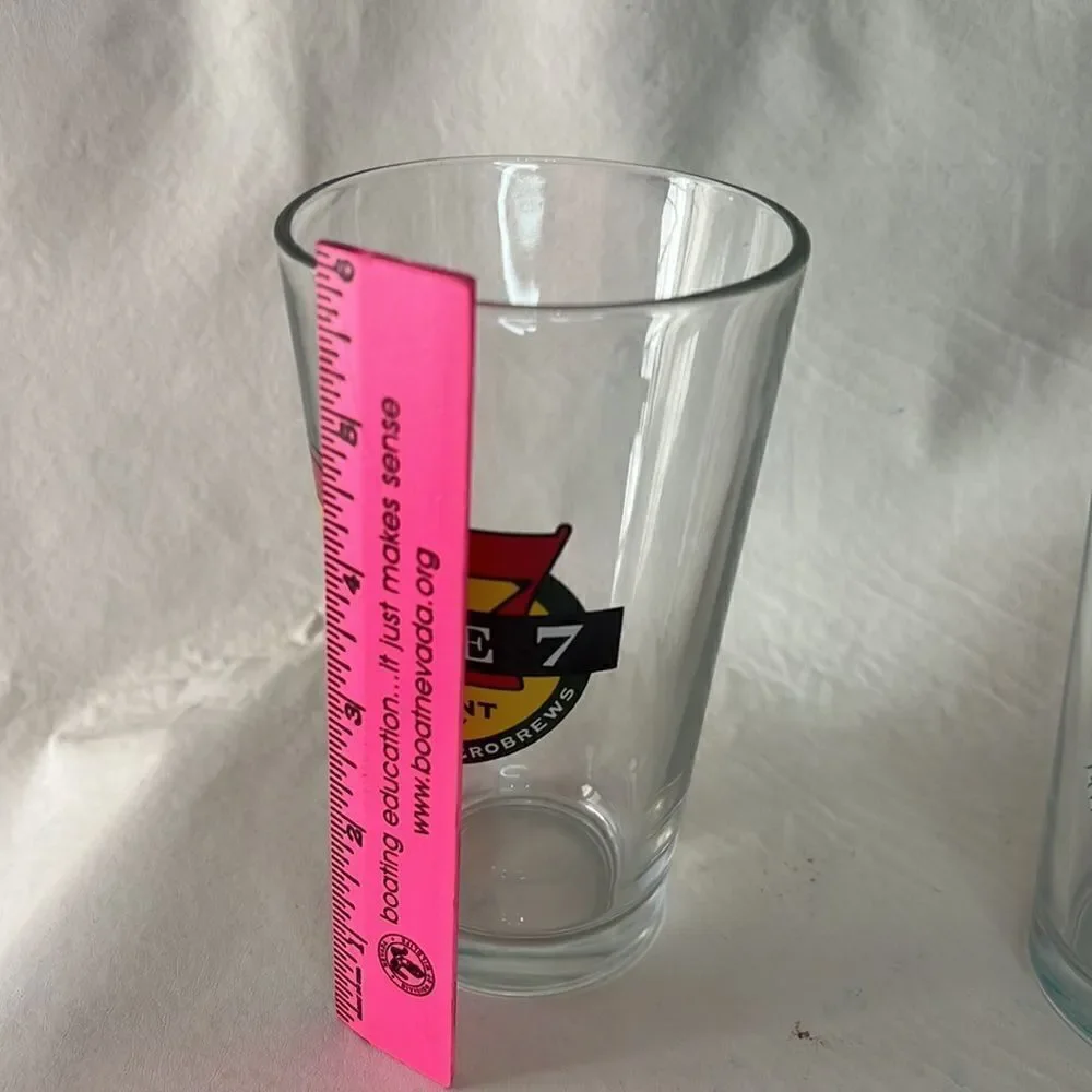 Triple 7 Restaurant Brewery 16 Oz Beer Glass 5 3/4 In Tall 3 1/4 Round Microbrew